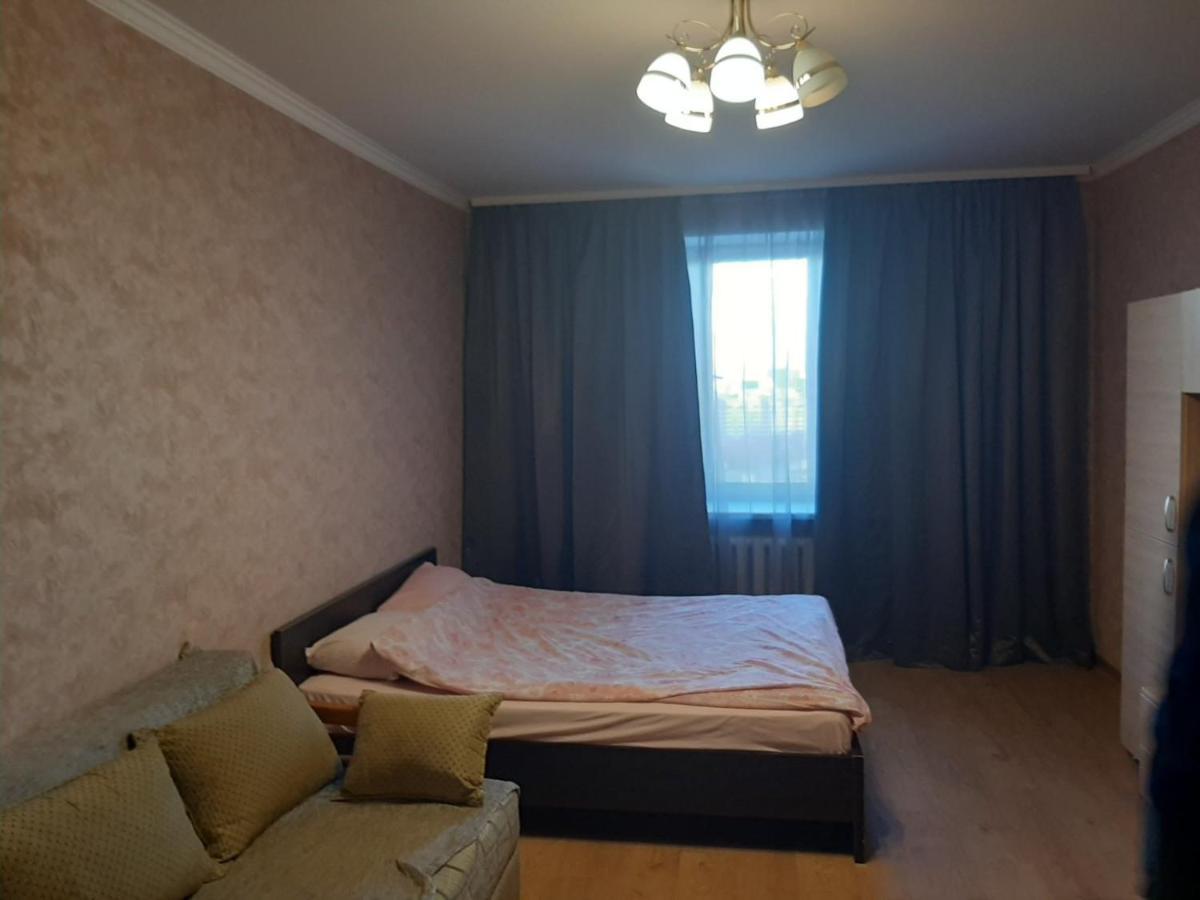 Ferienwohnung Cosy Flat Kiew Exterior foto